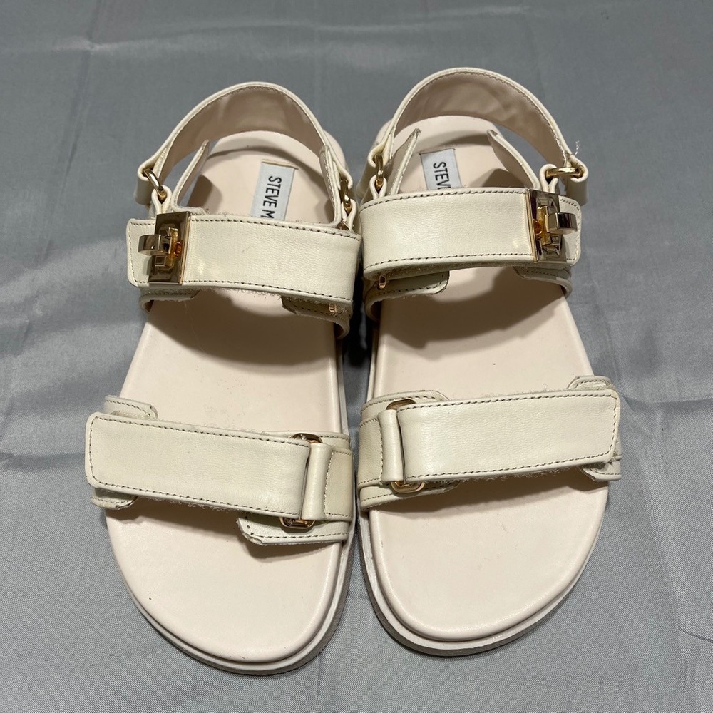 Steve Madden Ivory Platform Sport Sandals Gold Hardware Velcro Size 6 EUC